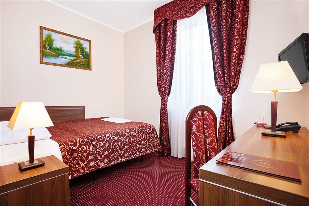 Jasek Premium Hotel فروتسواف المظهر الخارجي الصورة