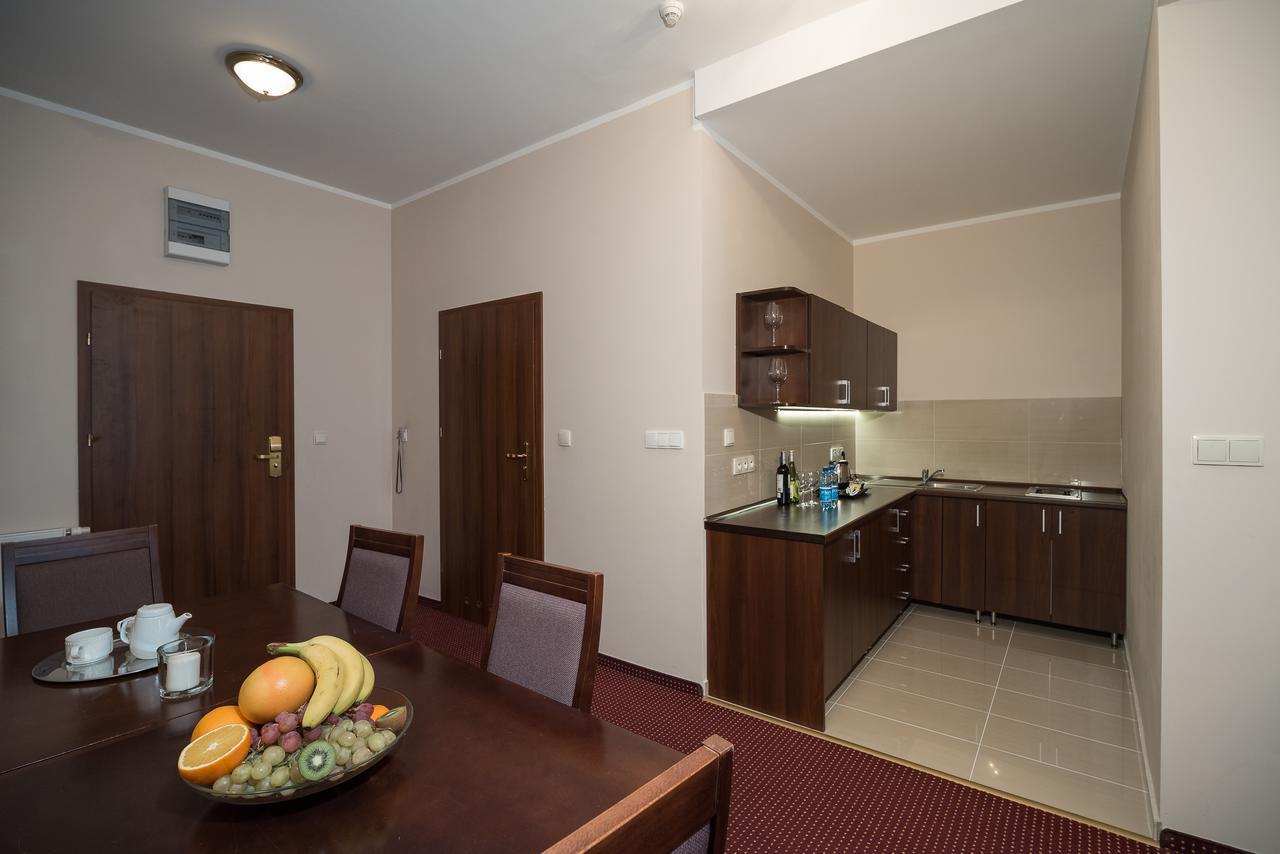 Jasek Premium Hotel فروتسواف المظهر الخارجي الصورة