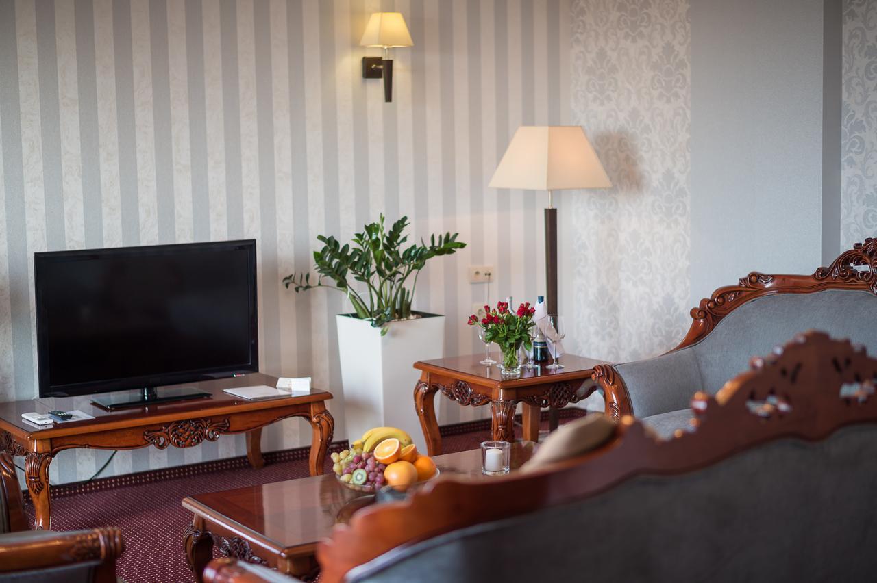 Jasek Premium Hotel فروتسواف المظهر الخارجي الصورة